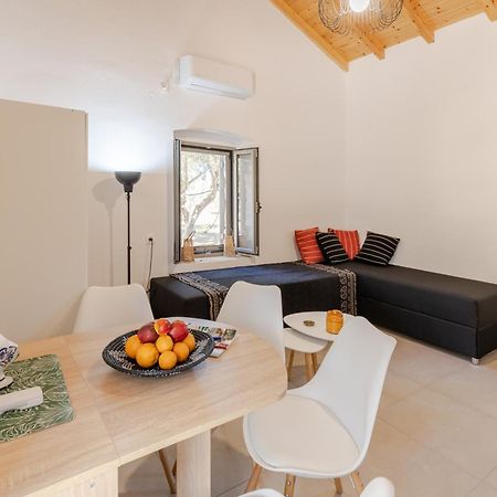 Sonar Deluxe Cottage Plitra Esterno foto